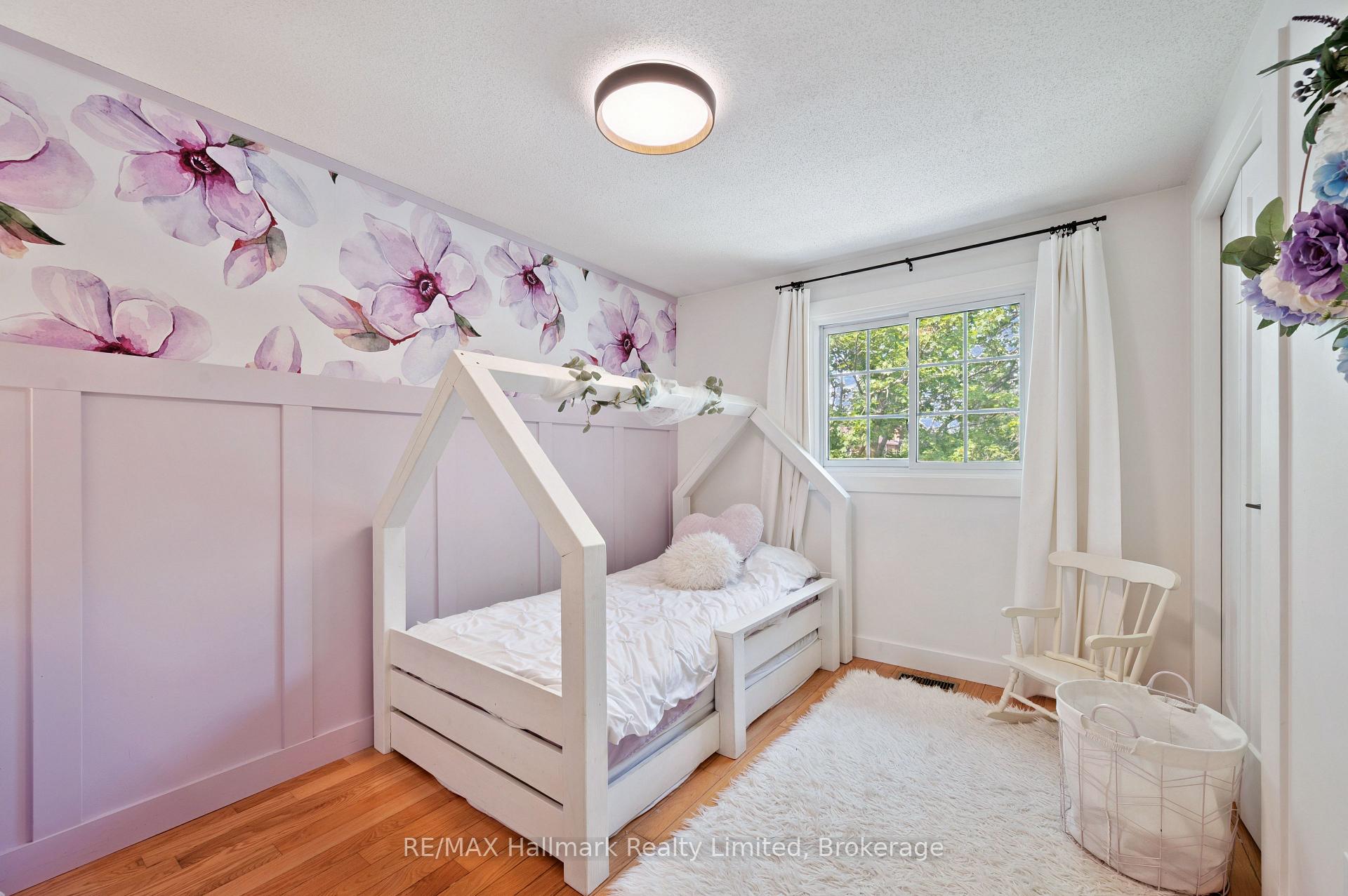 Photo 5 of 339 Imperial Road S, Guelph, Willow West/Sugarbush/West Acres — HOMEH