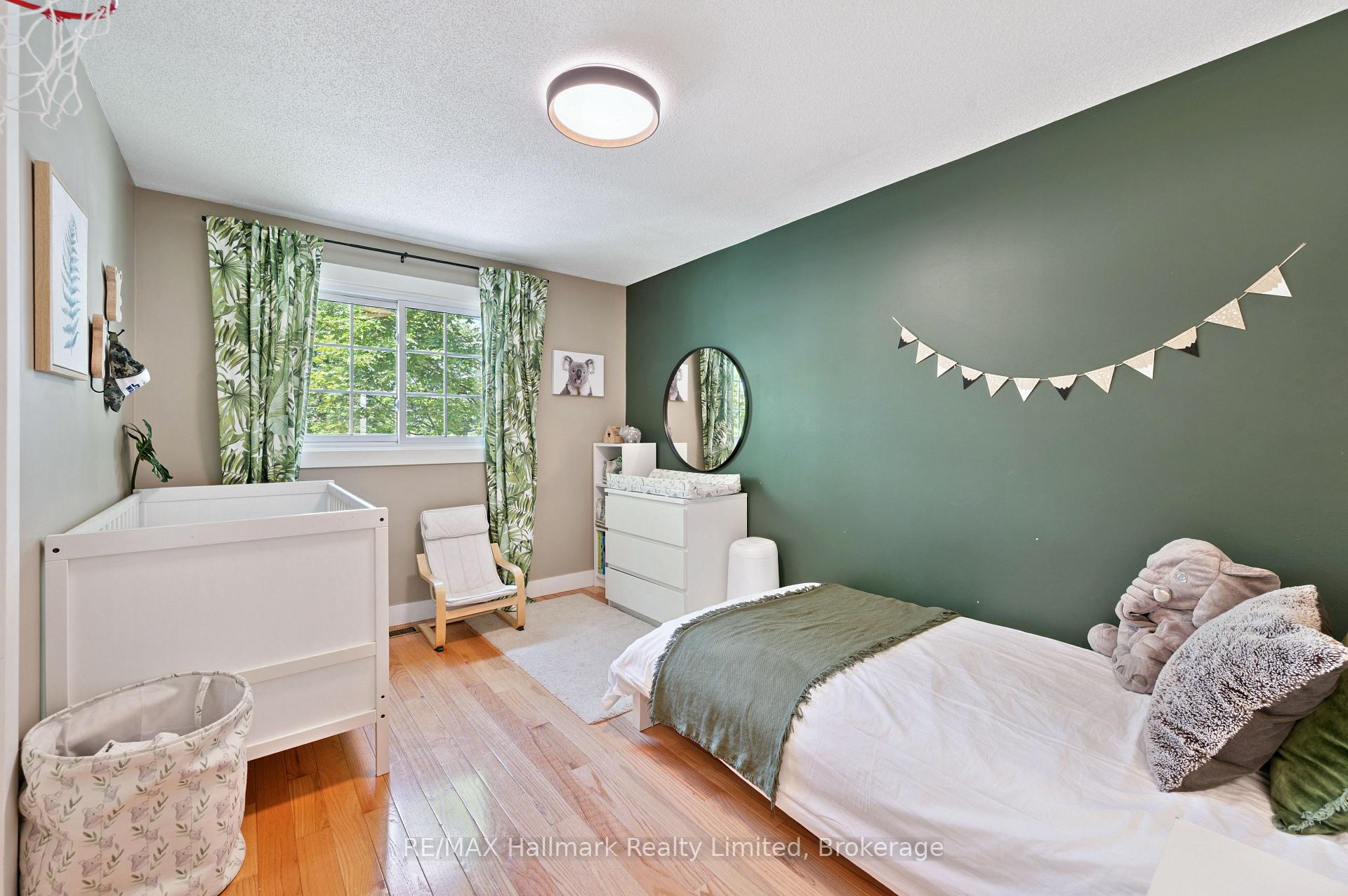 Photo 6 of 339 Imperial Road S, Guelph, Willow West/Sugarbush/West Acres — HOMEH