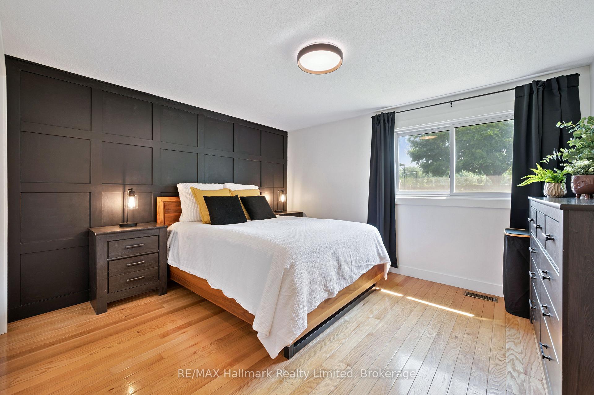 Photo 7 of 339 Imperial Road S, Guelph, Willow West/Sugarbush/West Acres — HOMEH