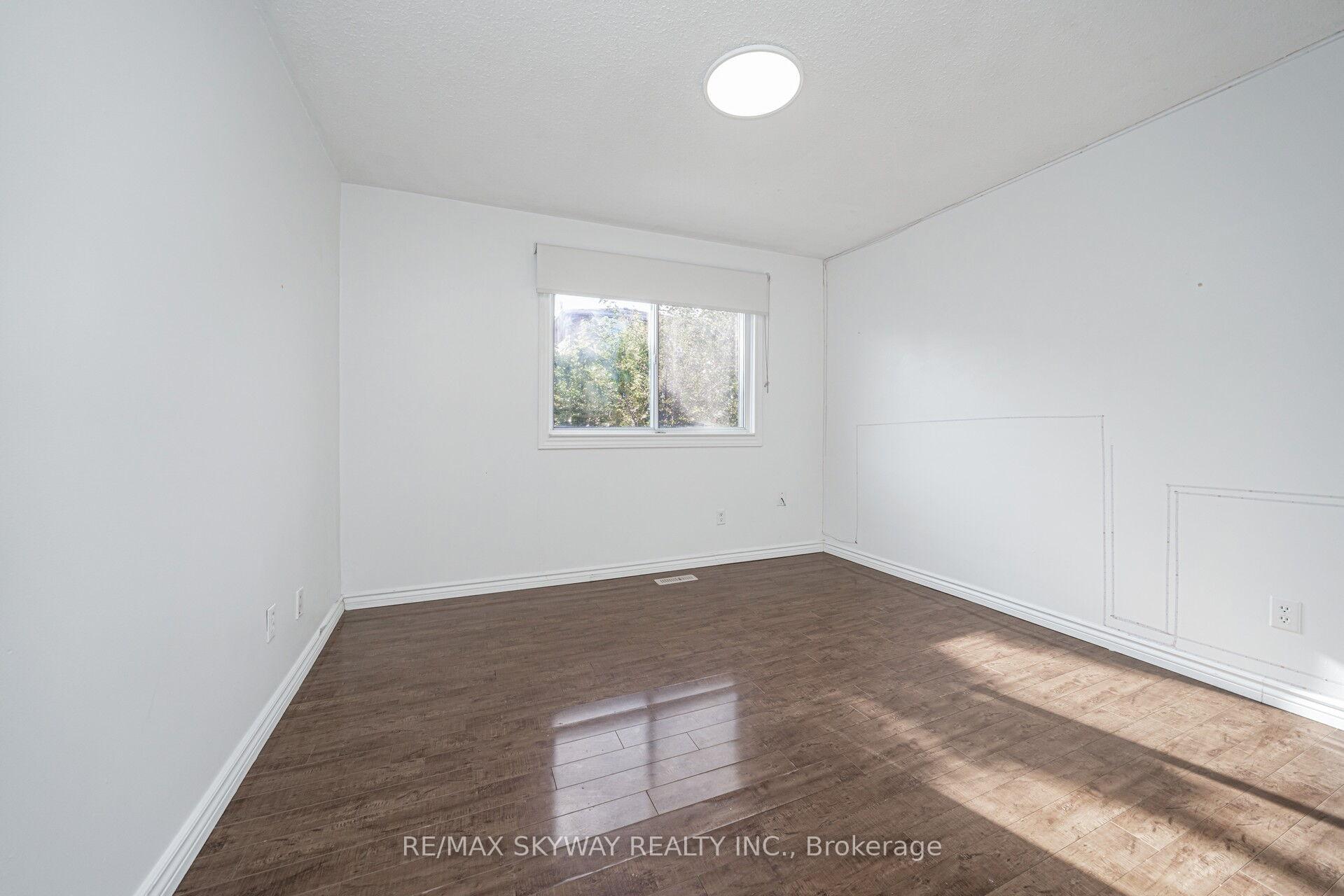Photo 19 of 46 Royal Palm Drive, Brampton, Heart Lake East — HOMEH