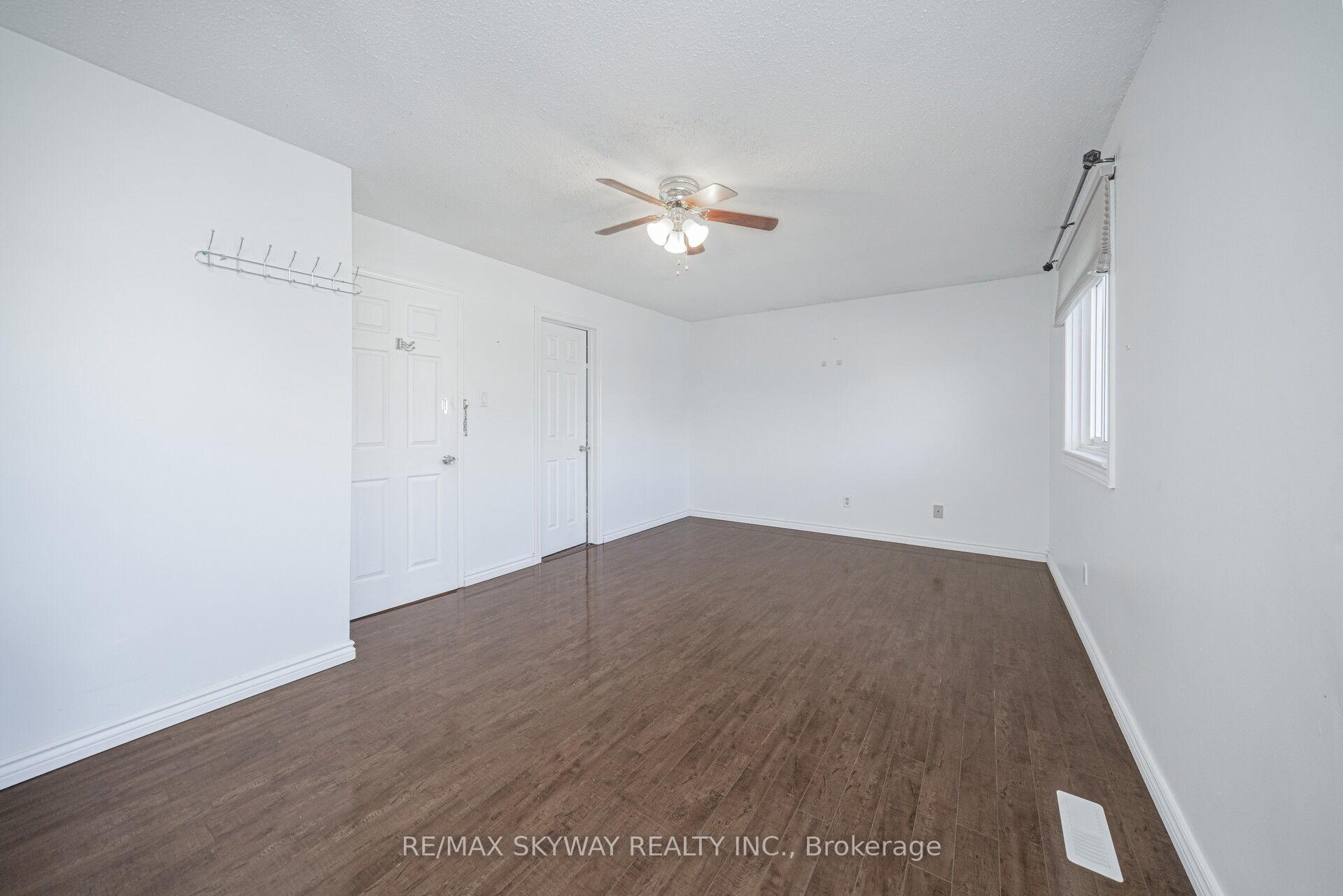 Photo 22 of 46 Royal Palm Drive, Brampton, Heart Lake East — HOMEH