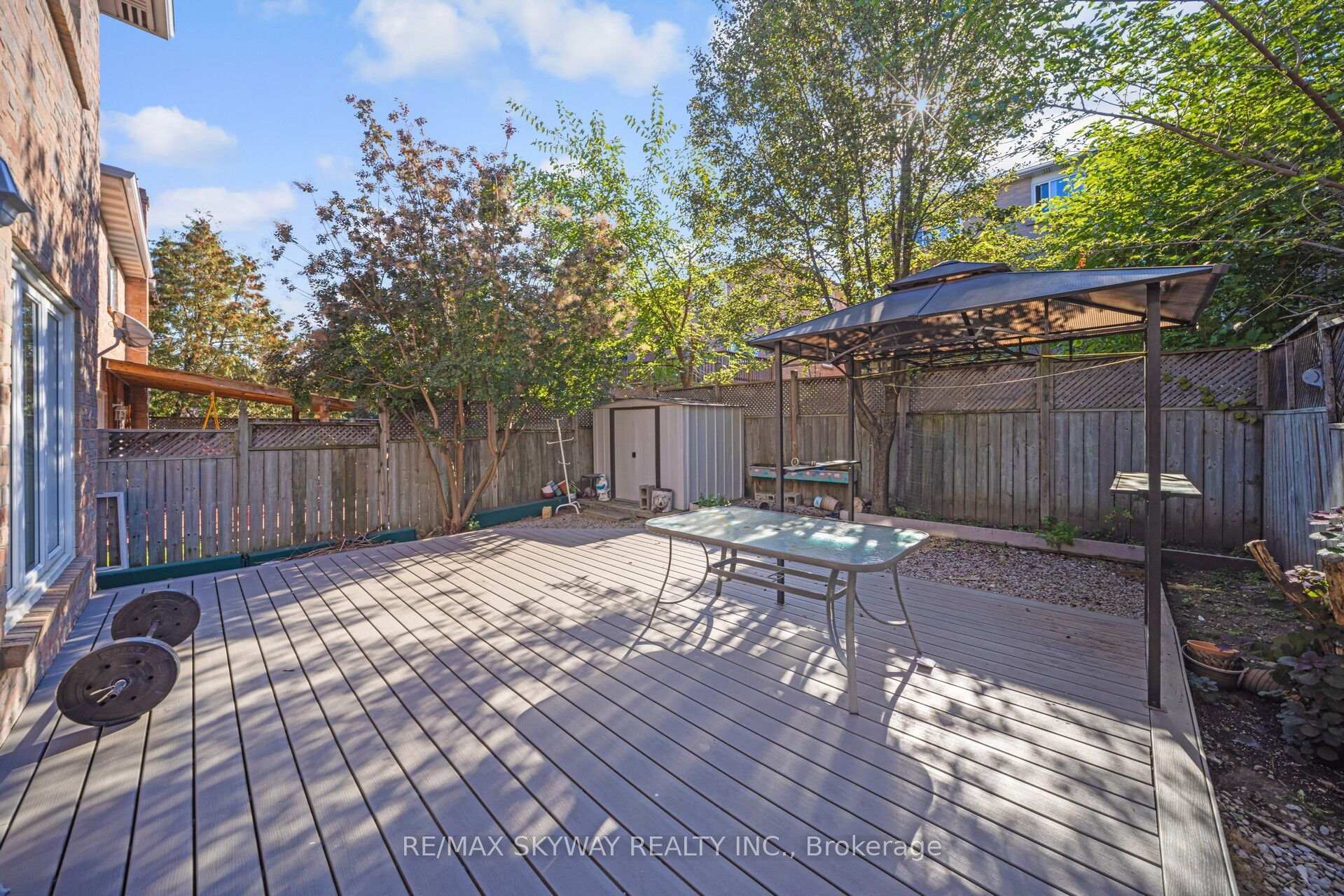Photo 37 of 46 Royal Palm Drive, Brampton, Heart Lake East — HOMEH