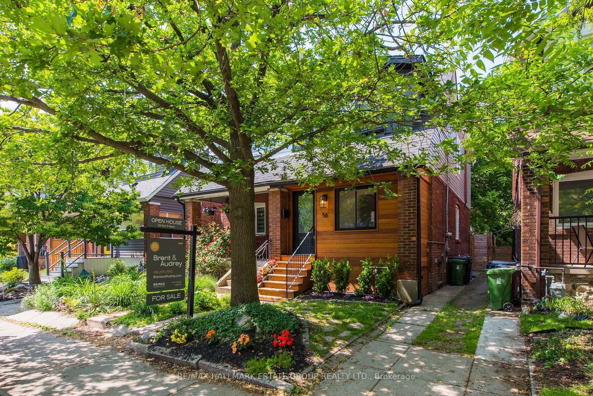 Front of 56 Oakcrest Avenue