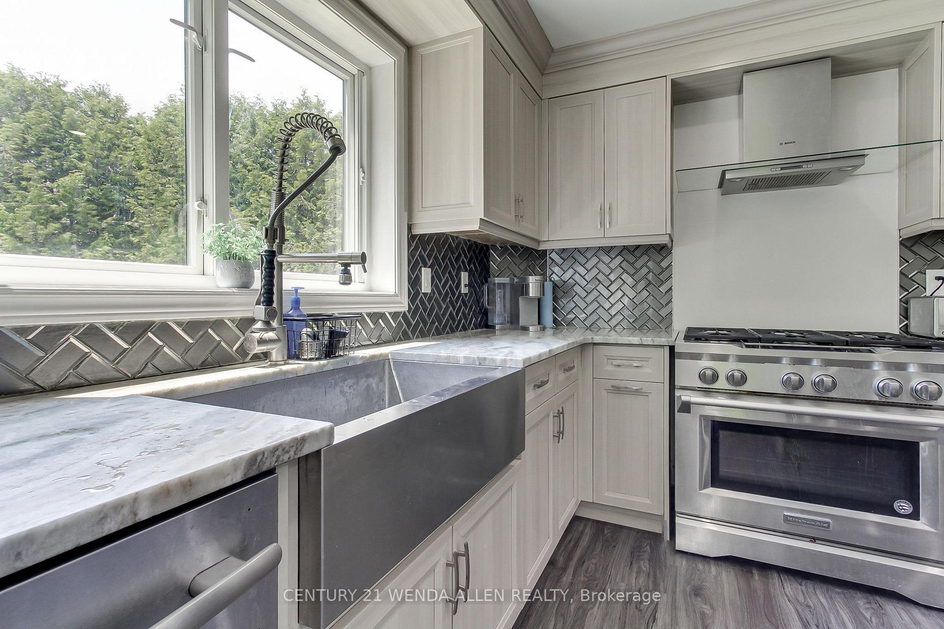 Photo 6 of 5150 Lakeridge Road, Pickering, Rural Pickering — HOMEH