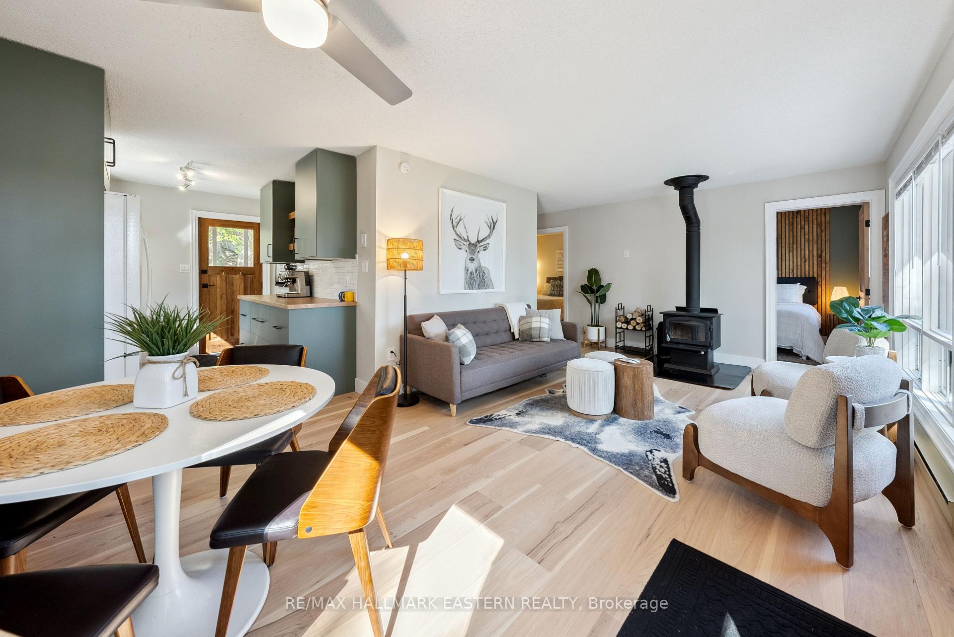 Photo 10 of 1025 Dickies Lane, Highlands East, Glamorgan — HOMEH