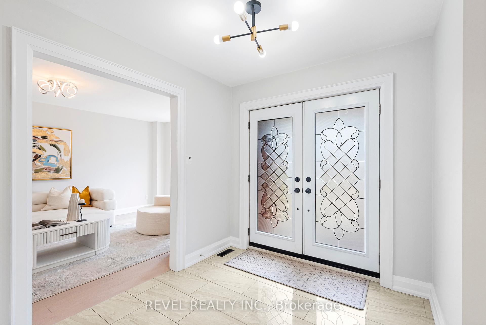 Photo 9 of 12 Glenayr Gate, Whitby, Blue Grass Meadows — HOMEH
