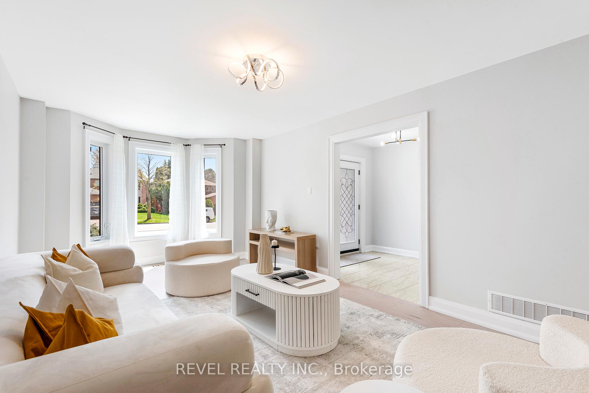Photo 6 of 12 Glenayr Gate, Whitby, Blue Grass Meadows — HOMEH