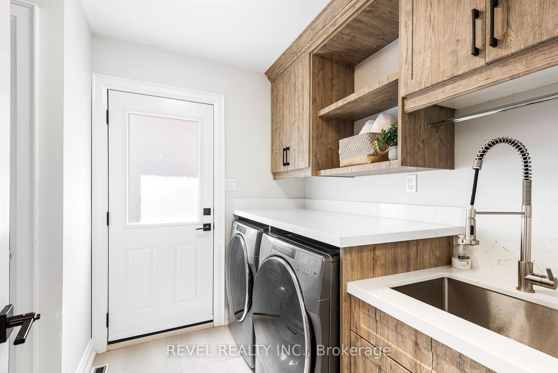 Photo 17 of 12 Glenayr Gate, Whitby, Blue Grass Meadows — HOMEH