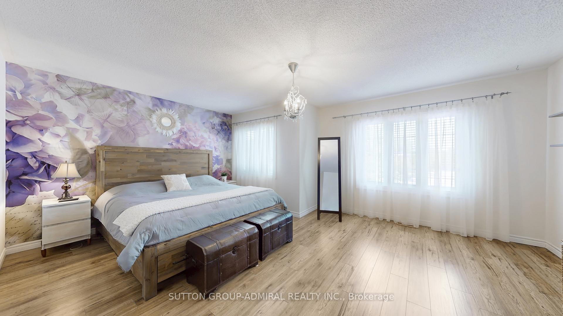 Photo 22 of 7 Rockview Gardens, Vaughan, Concord — HOMEH