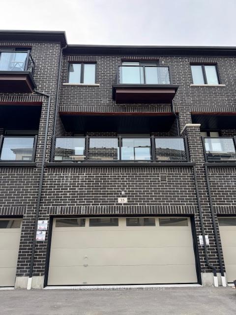 Photo 4 of 35 Steamboat Way, Whitby, Port Whitby — HOMEH