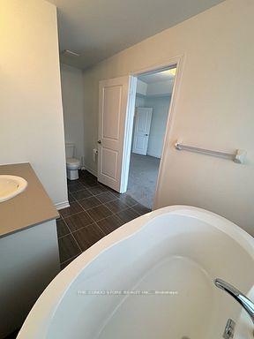 Photo 23 of 35 Steamboat Way, Whitby, Port Whitby — HOMEH