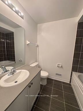 Photo 30 of 35 Steamboat Way, Whitby, Port Whitby — HOMEH