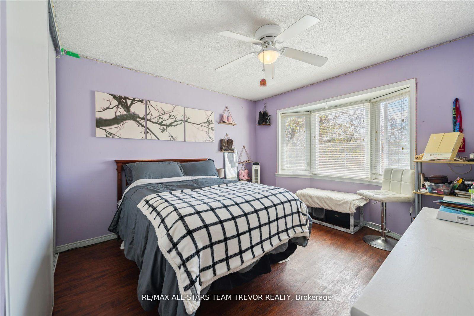 Photo 19 of 39 Campion Court, Georgina, Keswick South — HOMEH