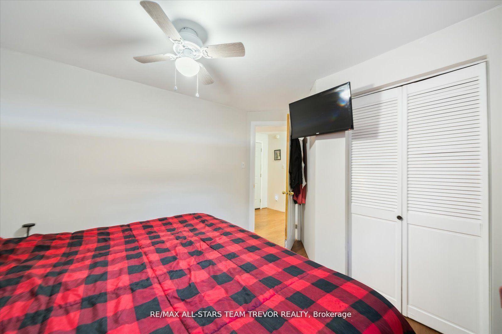 Photo 31 of 39 Campion Court, Georgina, Keswick South — HOMEH