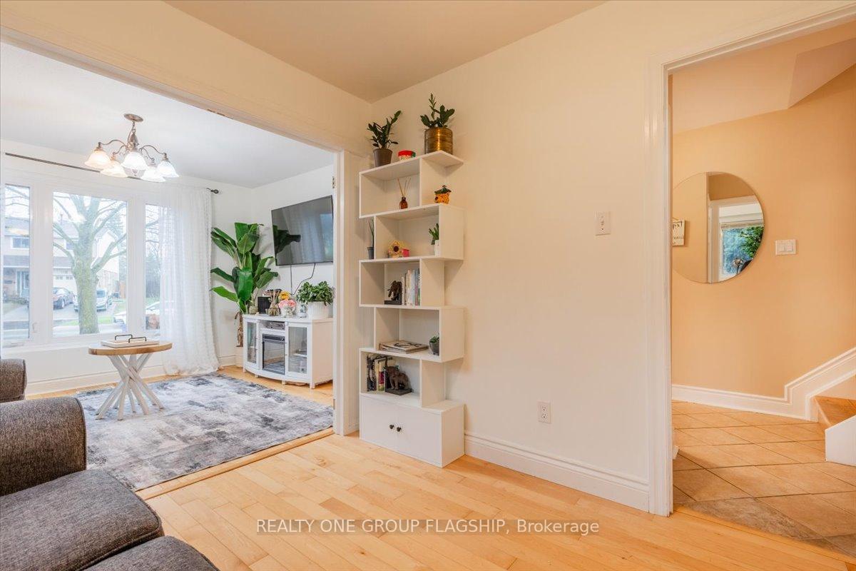 Photo 22 of 52 Highcroft Road, Barrie, Allandale Heights — HOMEH
