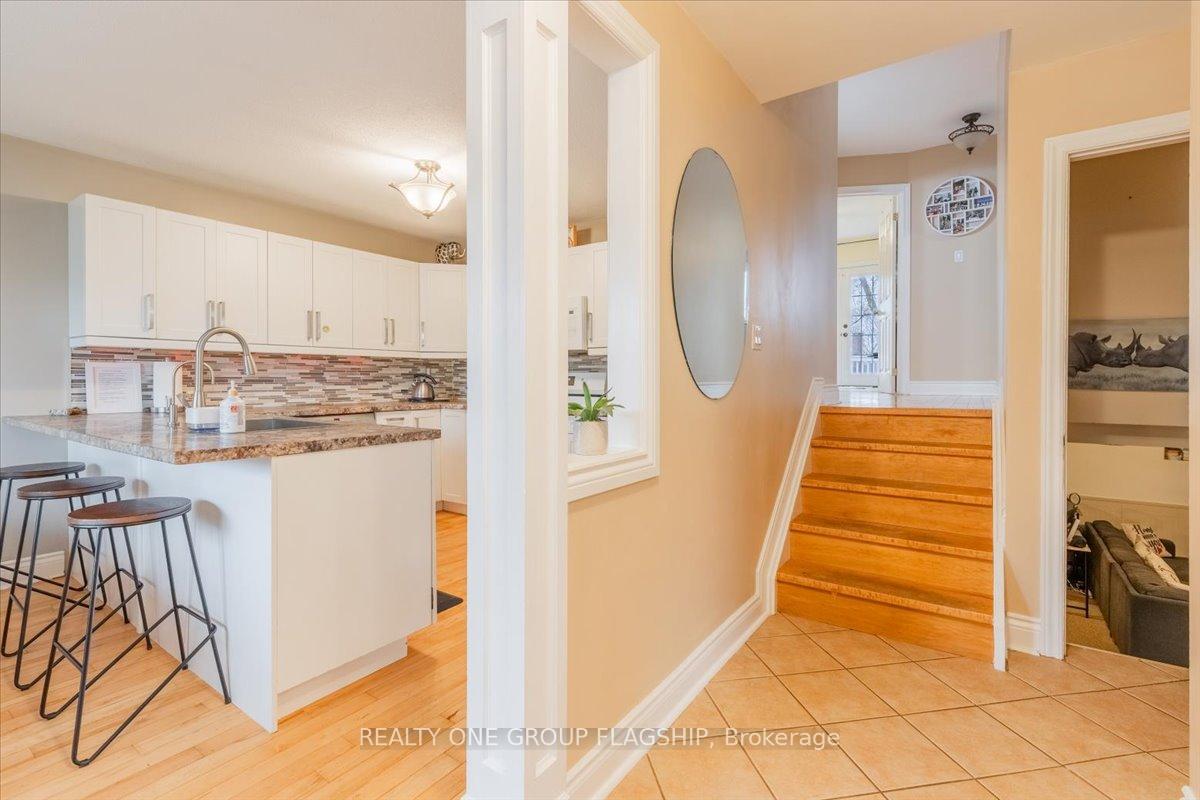 Photo 23 of 52 Highcroft Road, Barrie, Allandale Heights — HOMEH