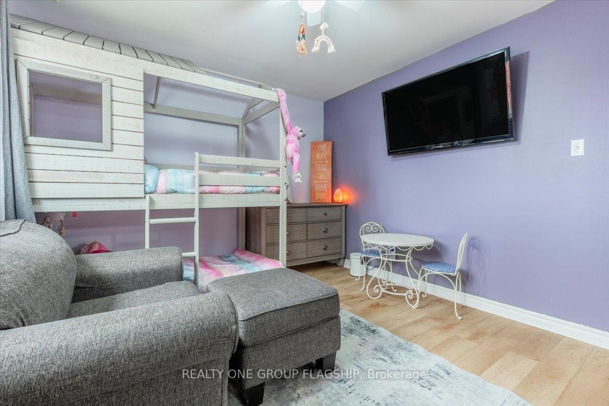 Photo 28 of 52 Highcroft Road, Barrie, Allandale Heights — HOMEH