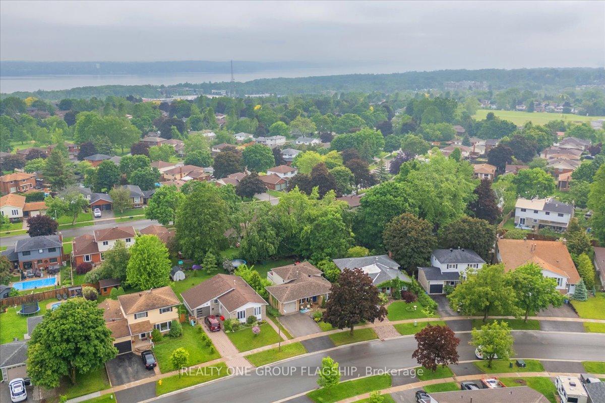 Photo 43 of 52 Highcroft Road, Barrie, Allandale Heights — HOMEH