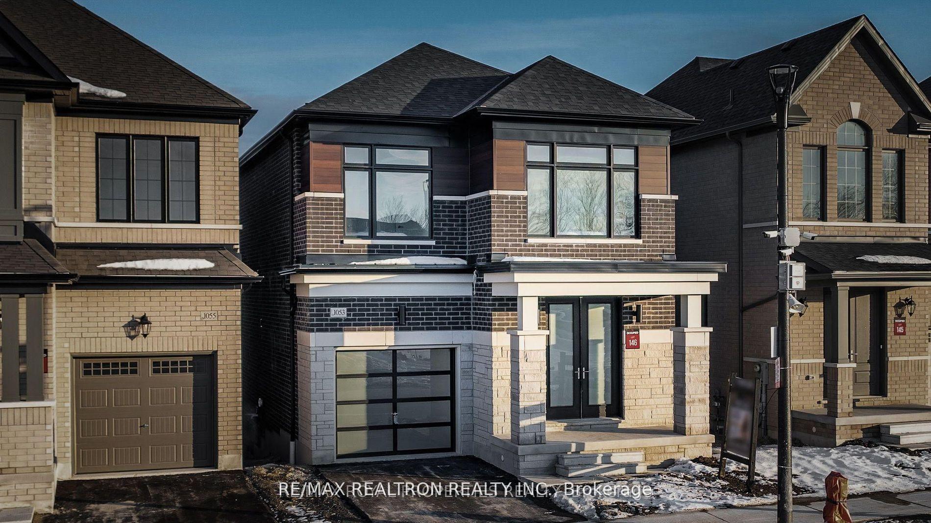 Front of 1053 Zircon Manor