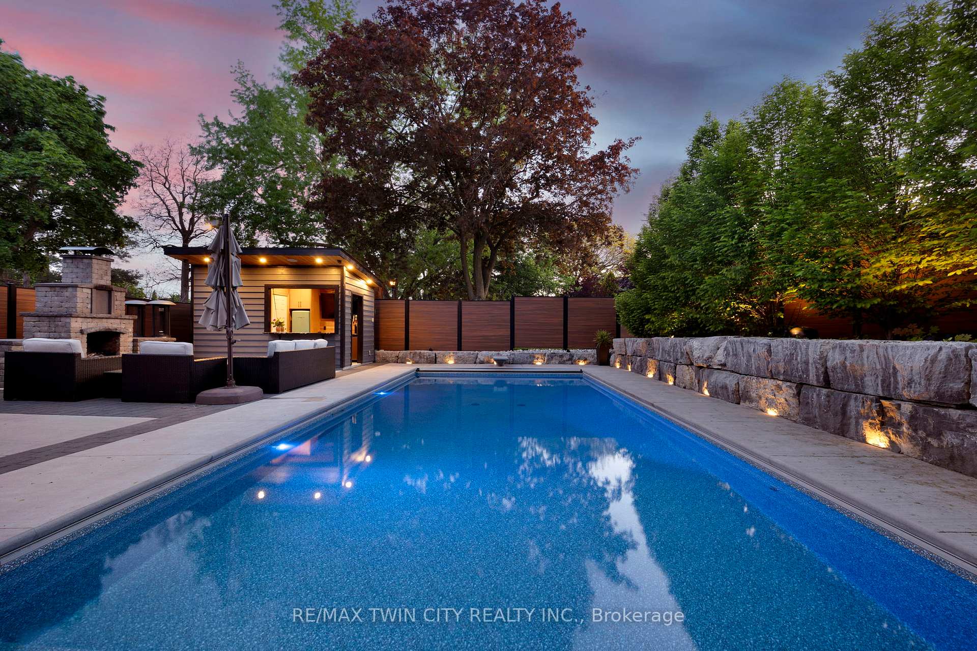 Photo 3 of 112 Aberdeen Road, Kitchener — HOMEH