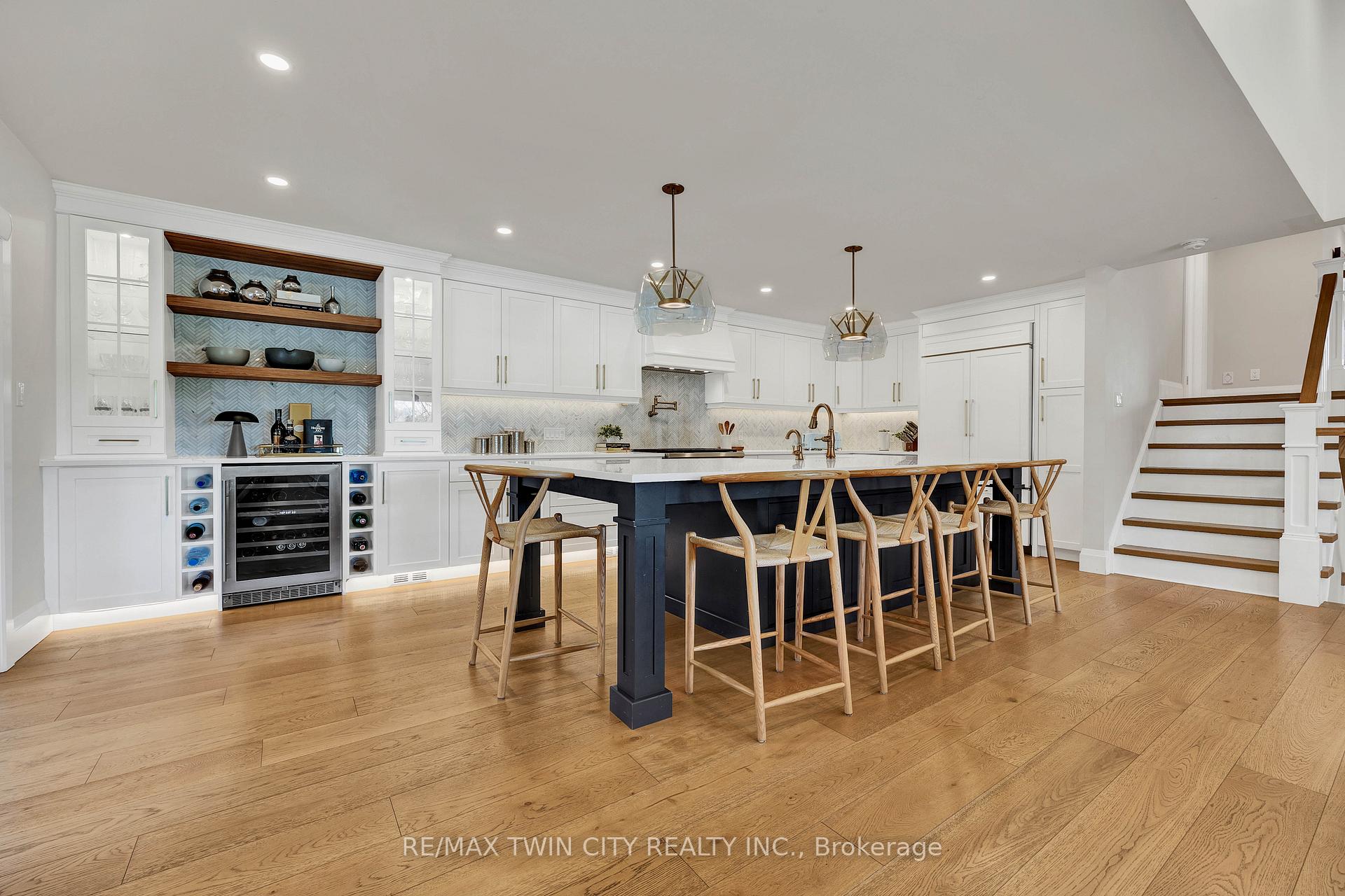 Photo 7 of 112 Aberdeen Road, Kitchener — HOMEH