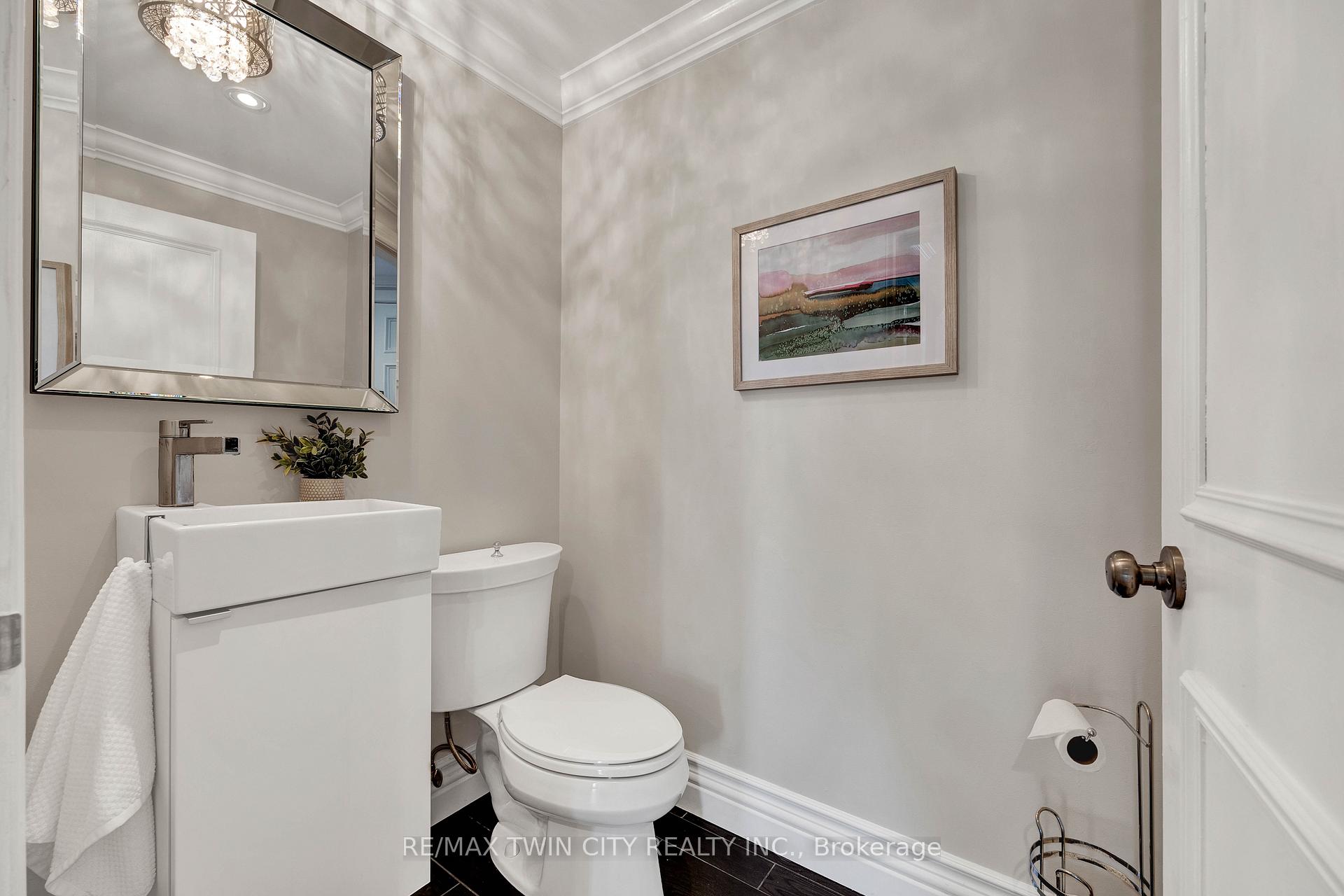 Photo 2 of 112 Aberdeen Road, Kitchener — HOMEH