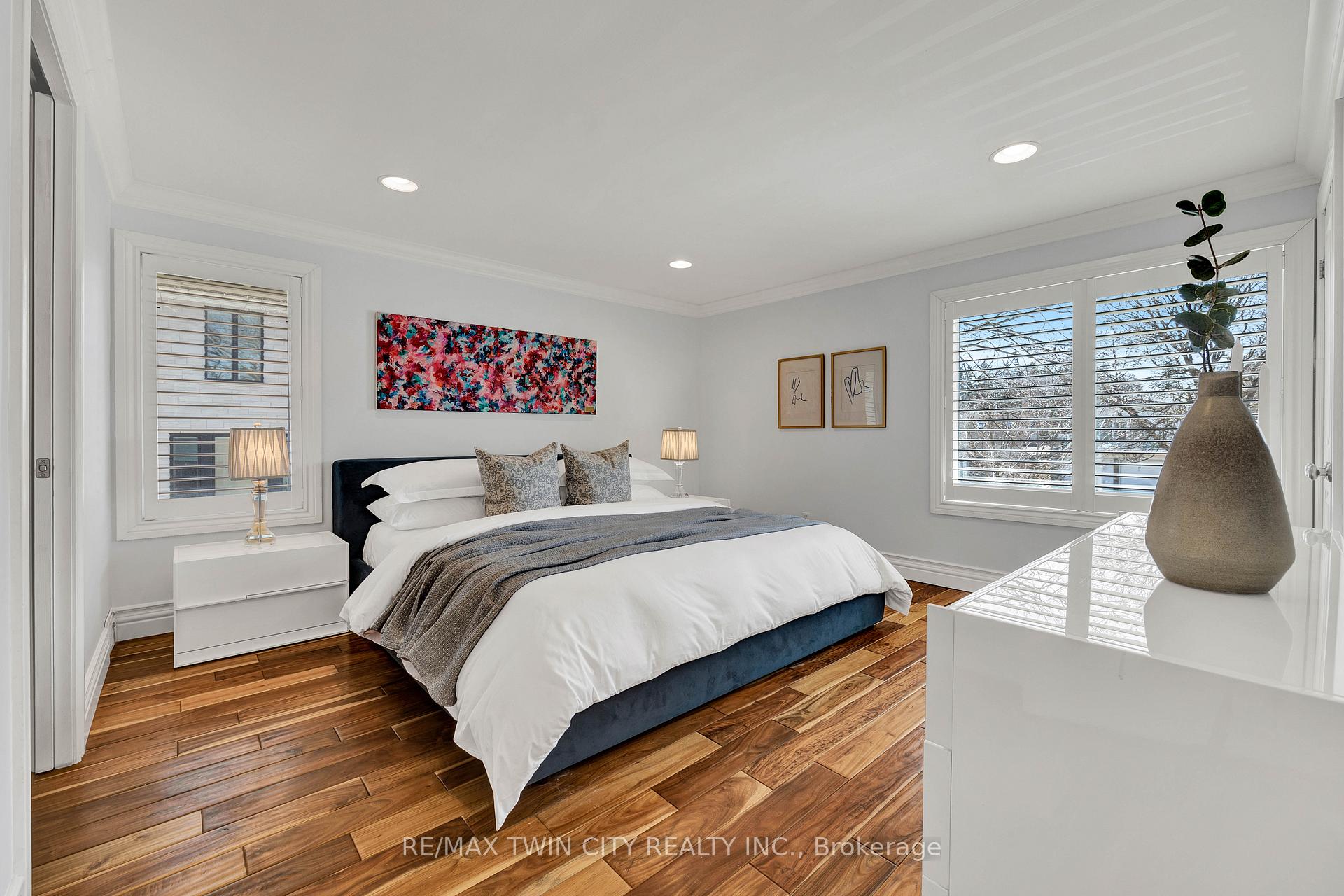 Photo 12 of 112 Aberdeen Road, Kitchener — HOMEH