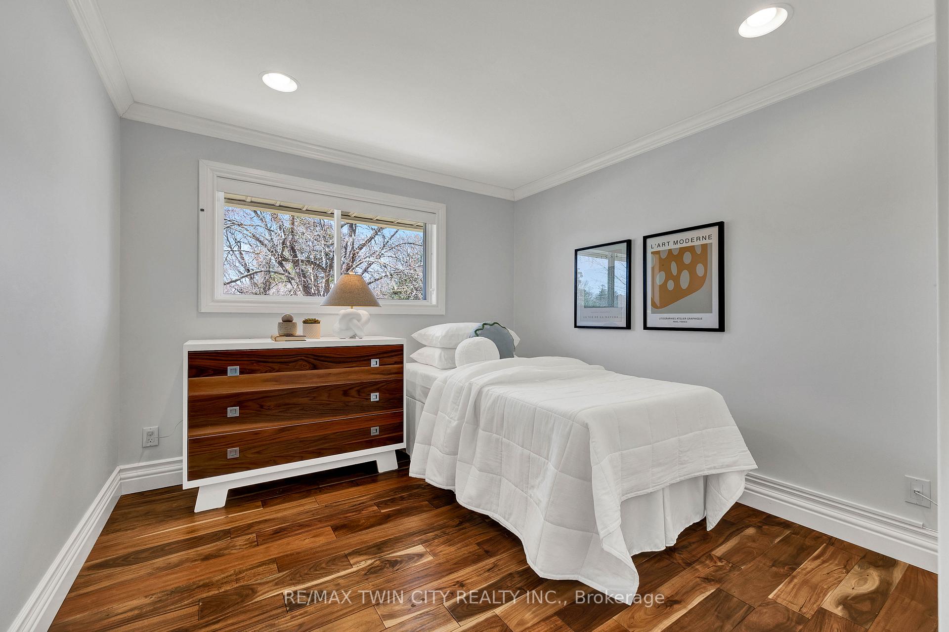 Photo 21 of 112 Aberdeen Road, Kitchener — HOMEH
