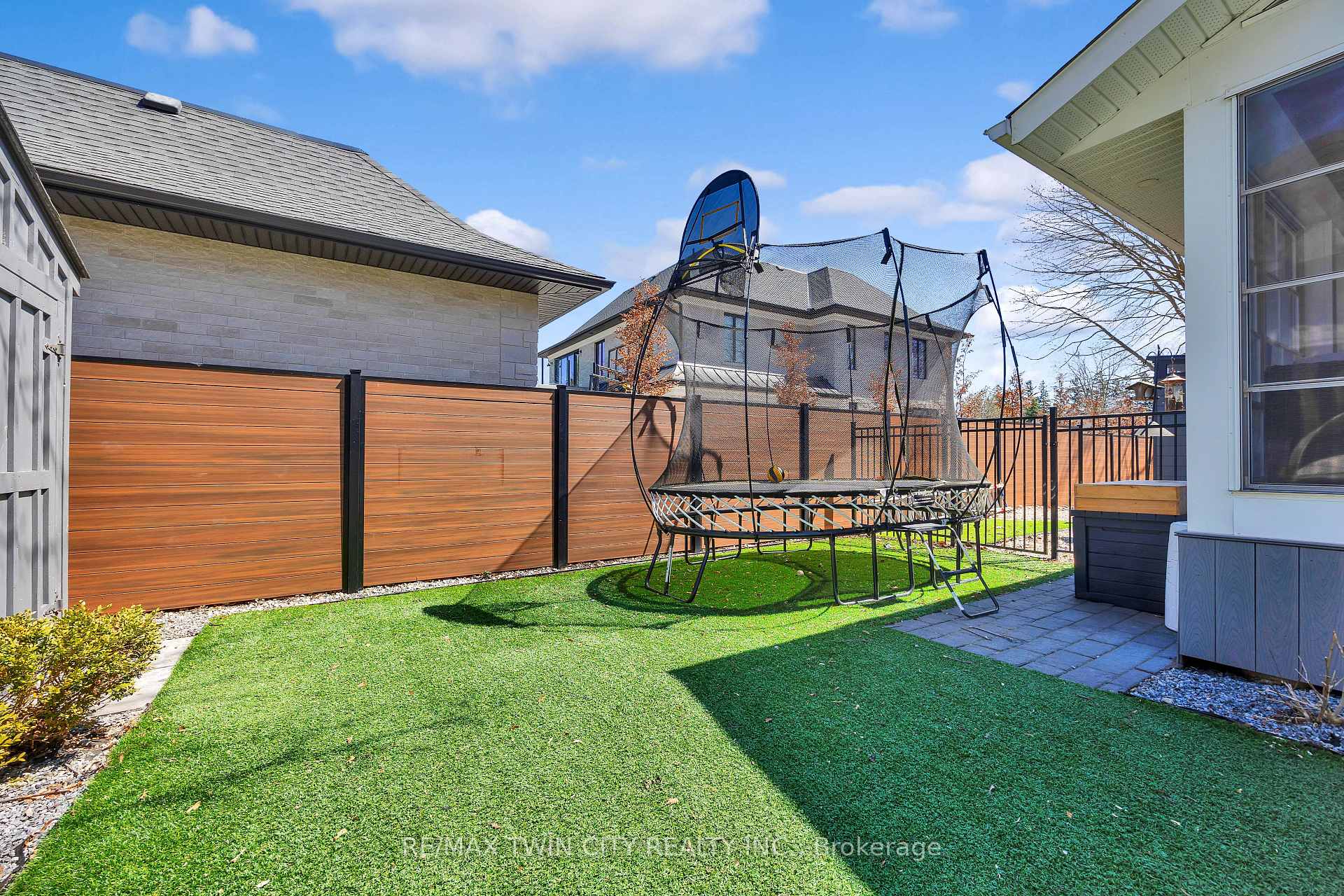 Photo 17 of 112 Aberdeen Road, Kitchener — HOMEH