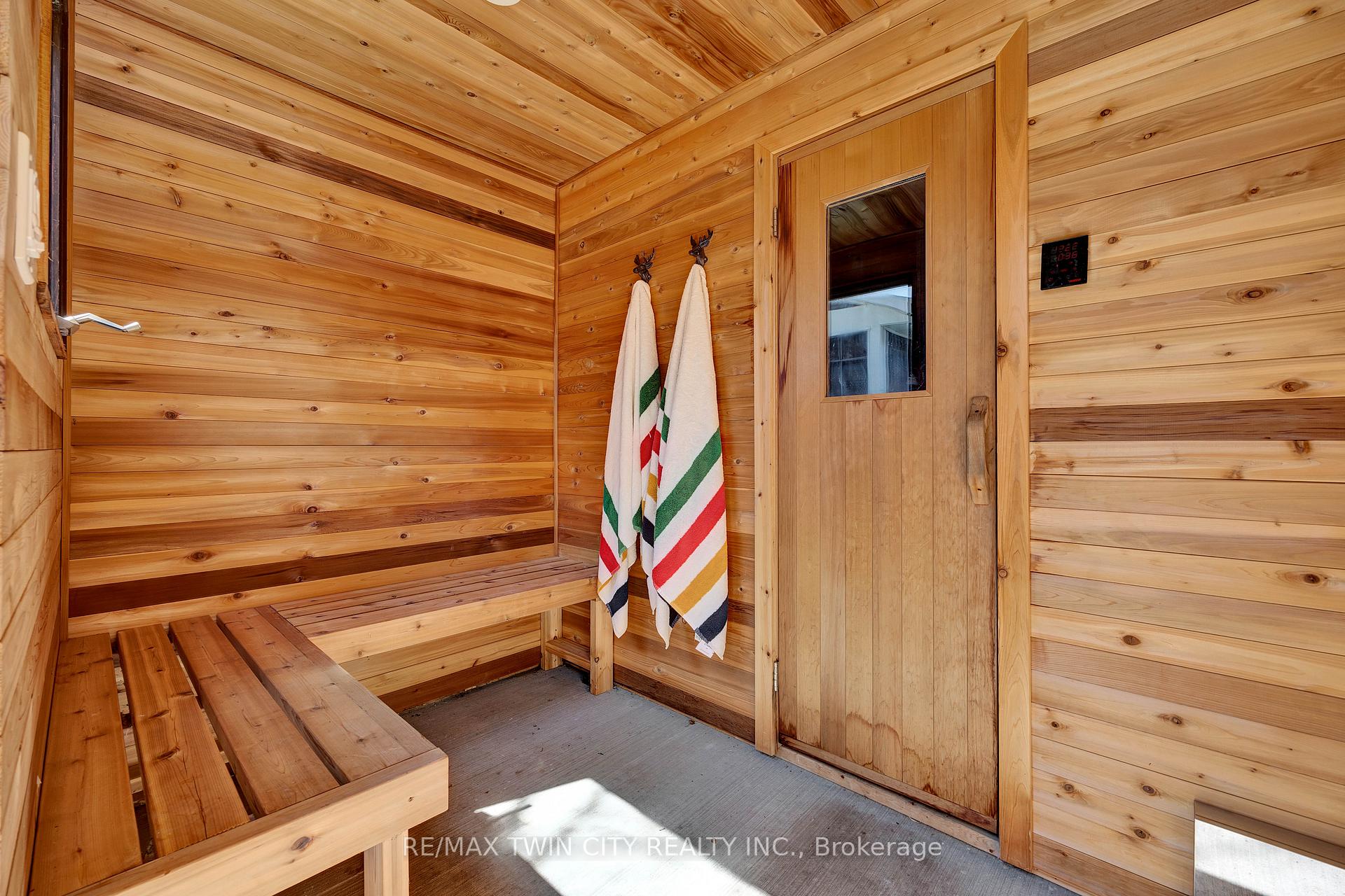 Photo 23 of 112 Aberdeen Road, Kitchener — HOMEH