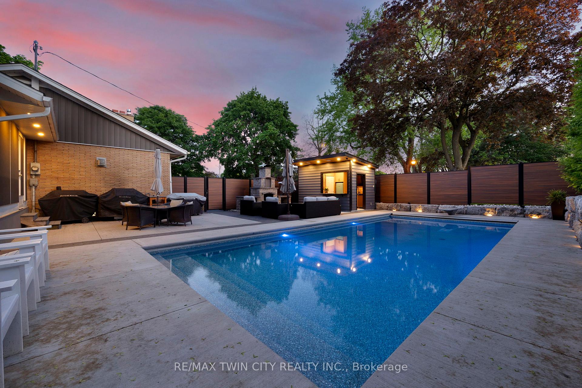 Photo 35 of 112 Aberdeen Road, Kitchener — HOMEH