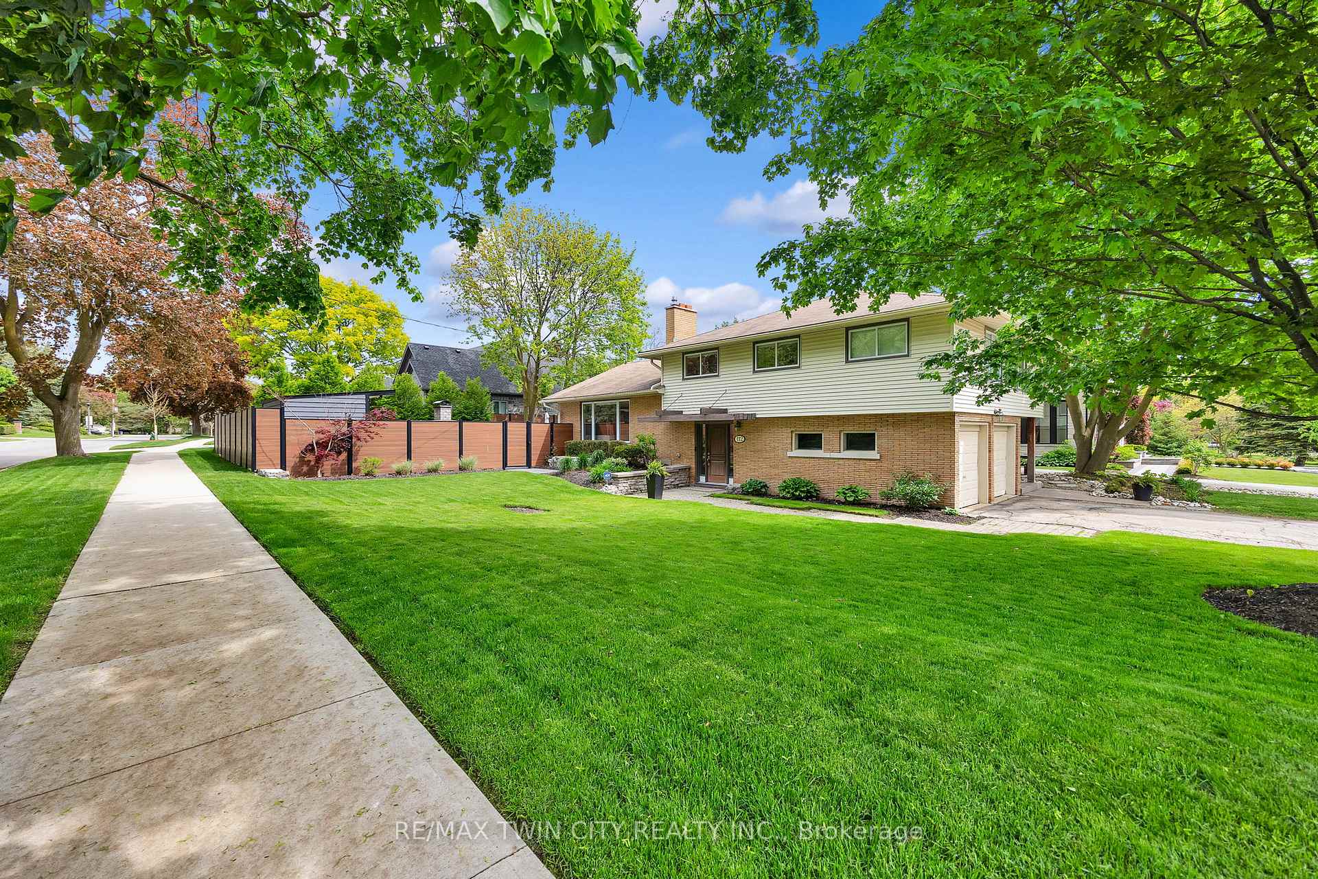 Photo 38 of 112 Aberdeen Road, Kitchener — HOMEH