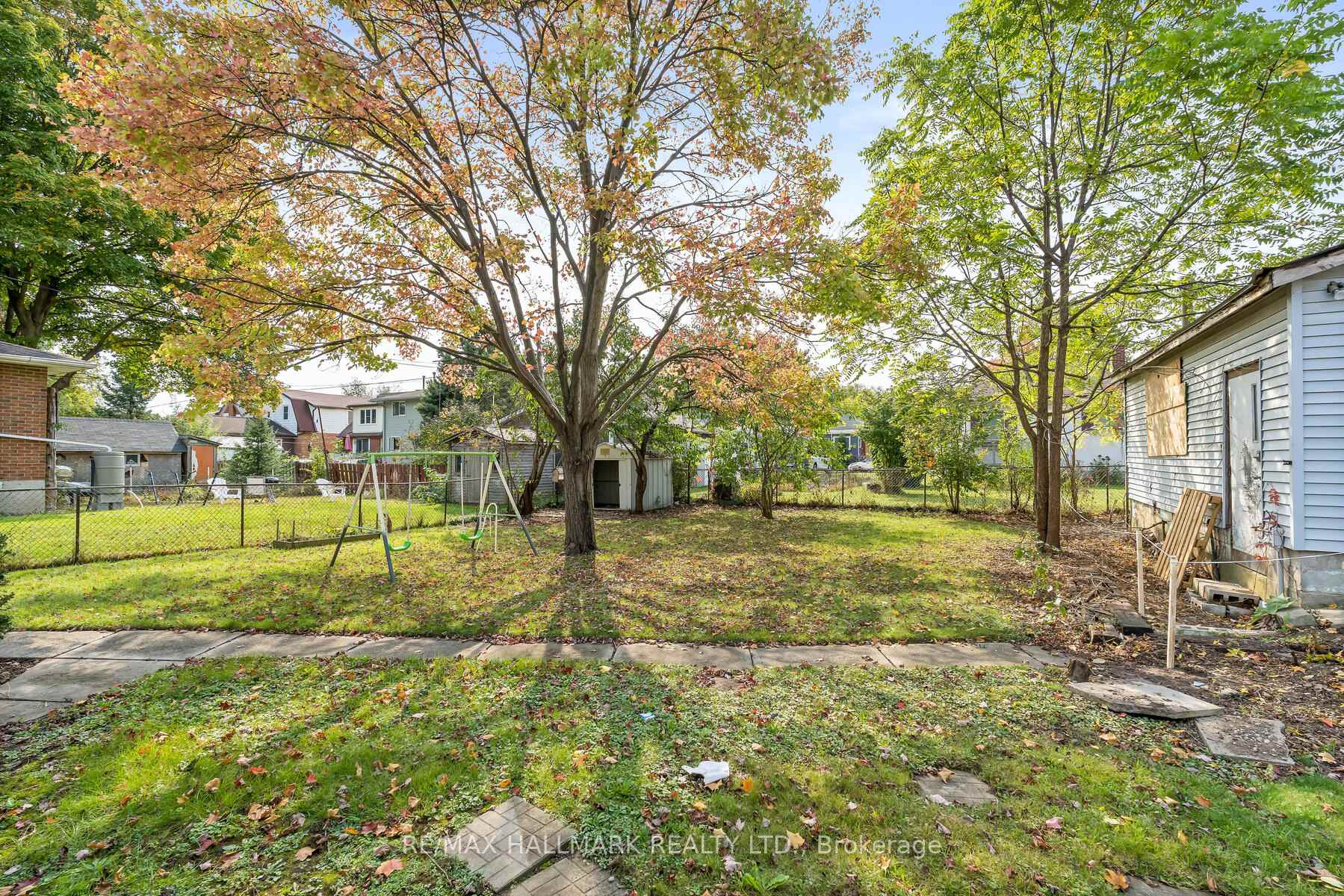 Photo 14 of Unit Lower Unit, 15 Lawrence Avenue, Guelph, St. Patrick's Ward — HOMEH