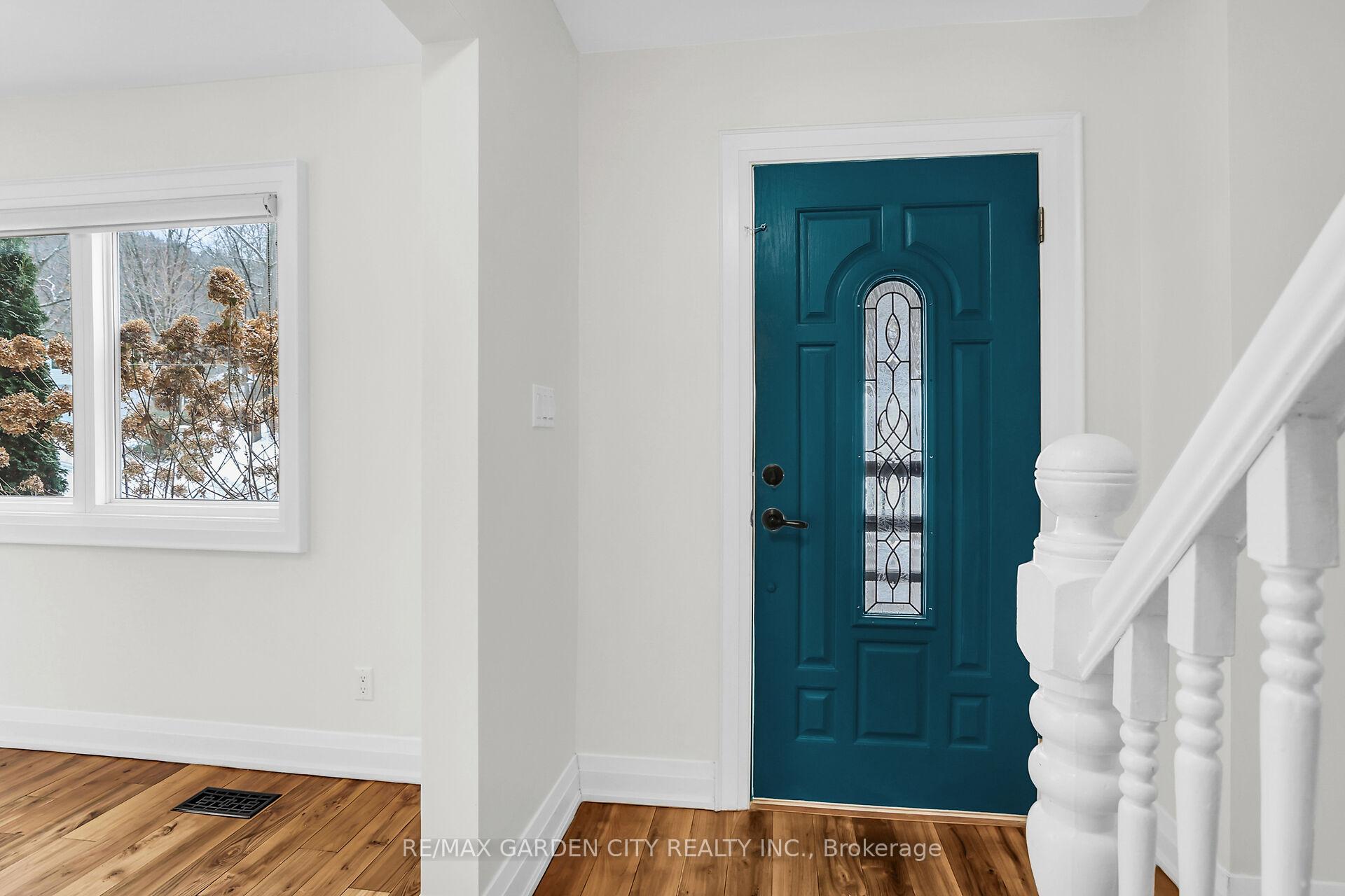 Photo 3 of 115 Gibson Street, Grimsby, Grimsby West — HOMEH