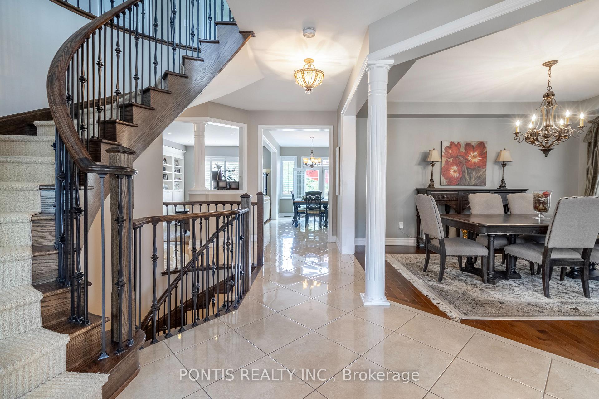Photo 5 of 22 Lockport Crescent, Brampton, Bram East — HOMEH