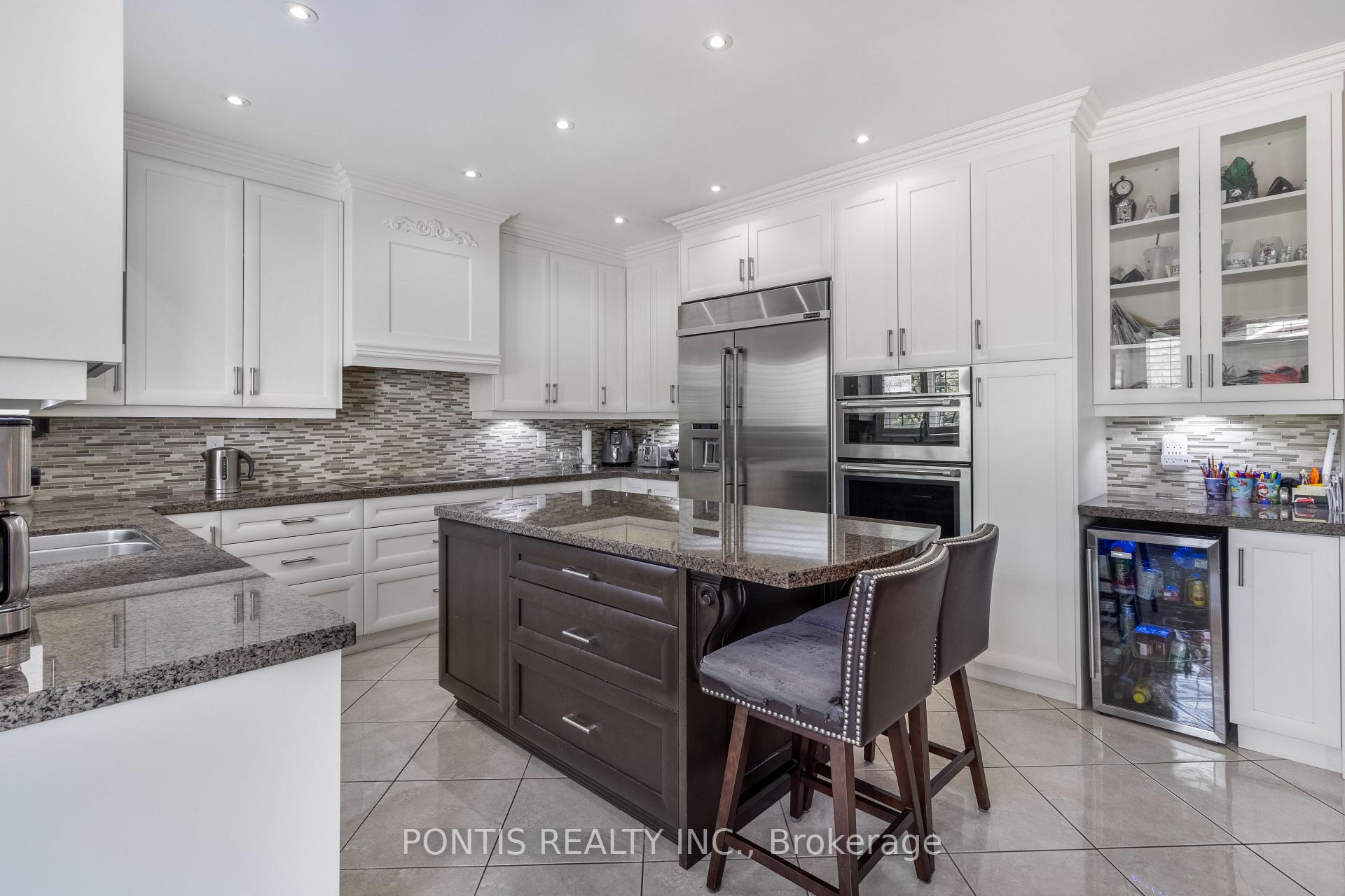 Photo 16 of 22 Lockport Crescent, Brampton, Bram East — HOMEH
