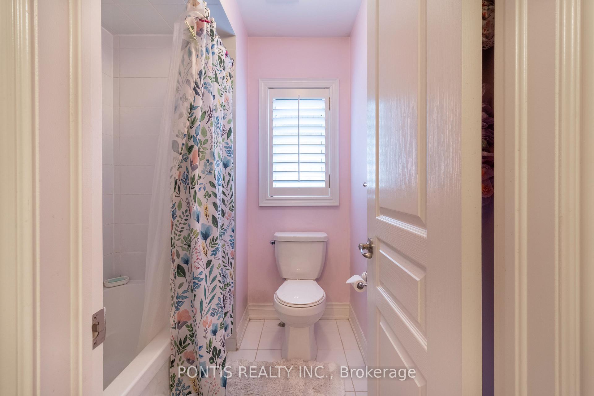 Photo 9 of 22 Lockport Crescent, Brampton, Bram East — HOMEH