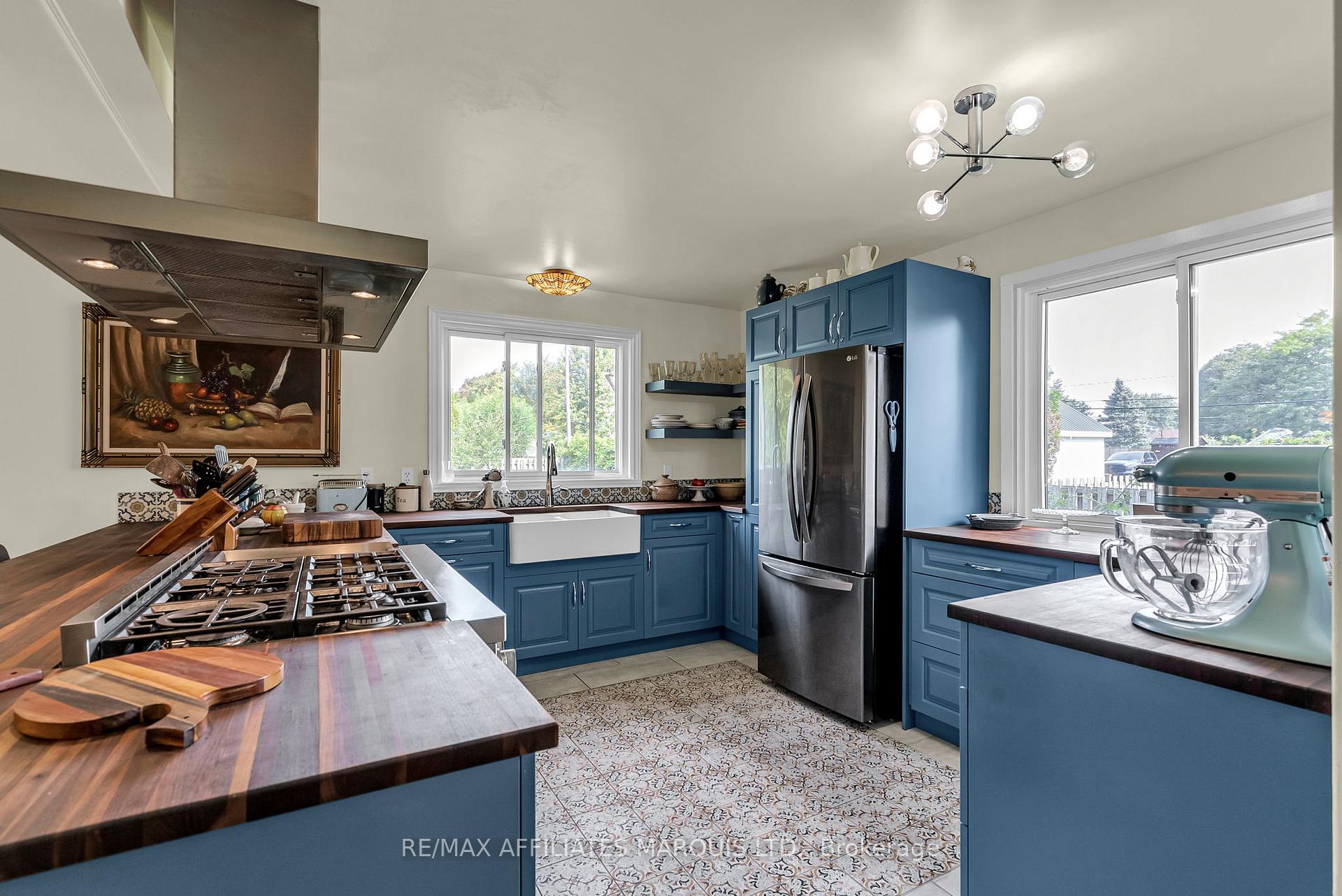 Photo 17 of 1601 Queen Street, Cornwall — HOMEH