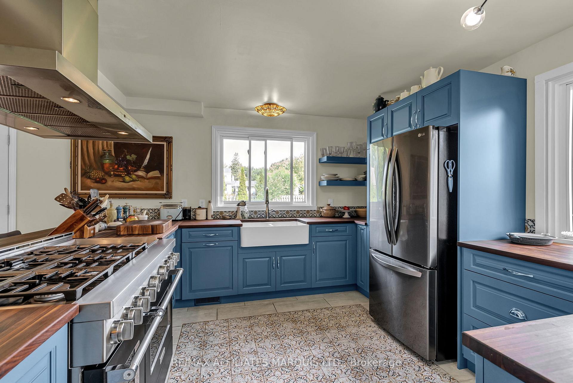 Photo 18 of 1601 Queen Street, Cornwall — HOMEH
