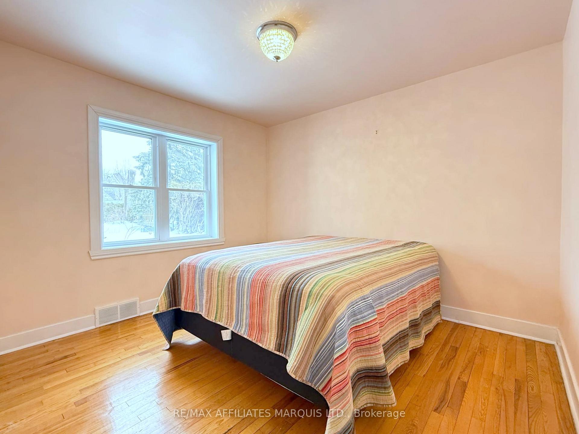 Photo 28 of 1601 Queen Street, Cornwall — HOMEH
