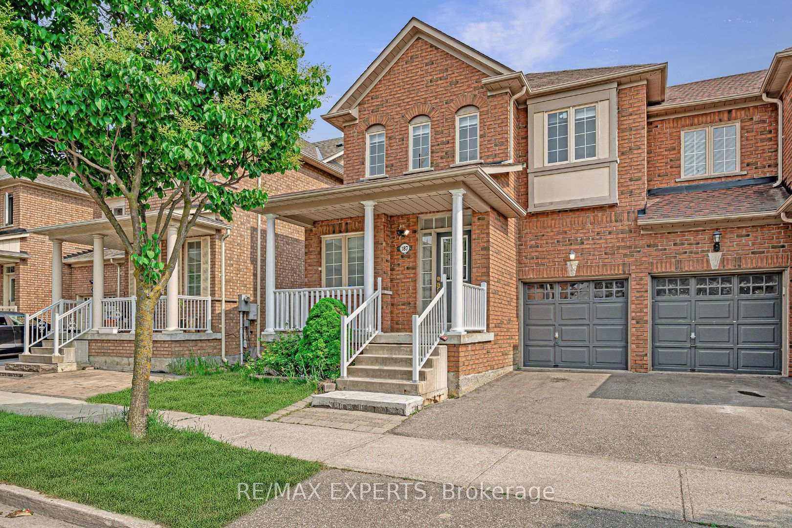 Front of 187 Hopecrest Road