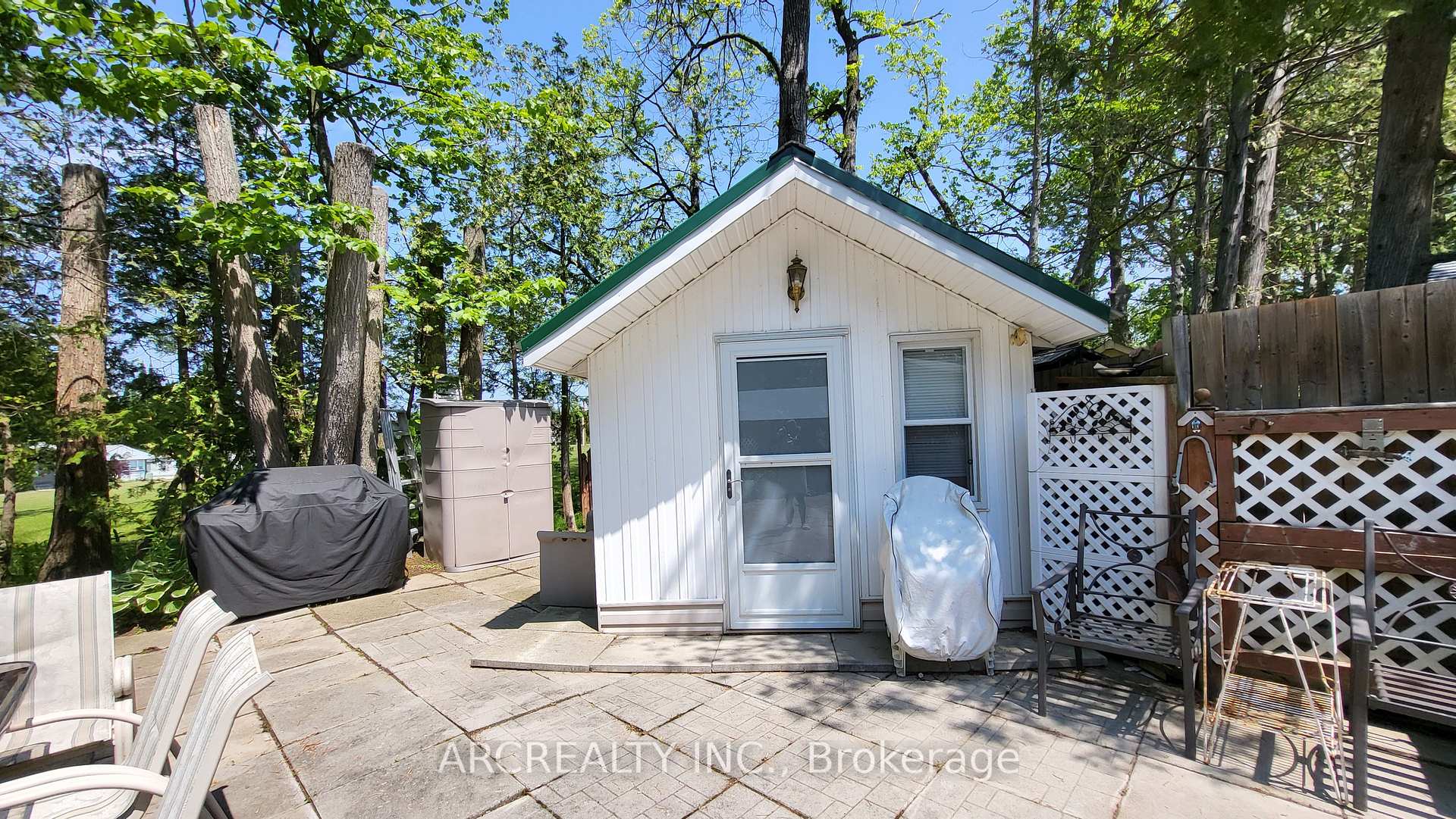 Photo 27 of 7 Bluebird Lane, Georgina, Pefferlaw — HOMEH