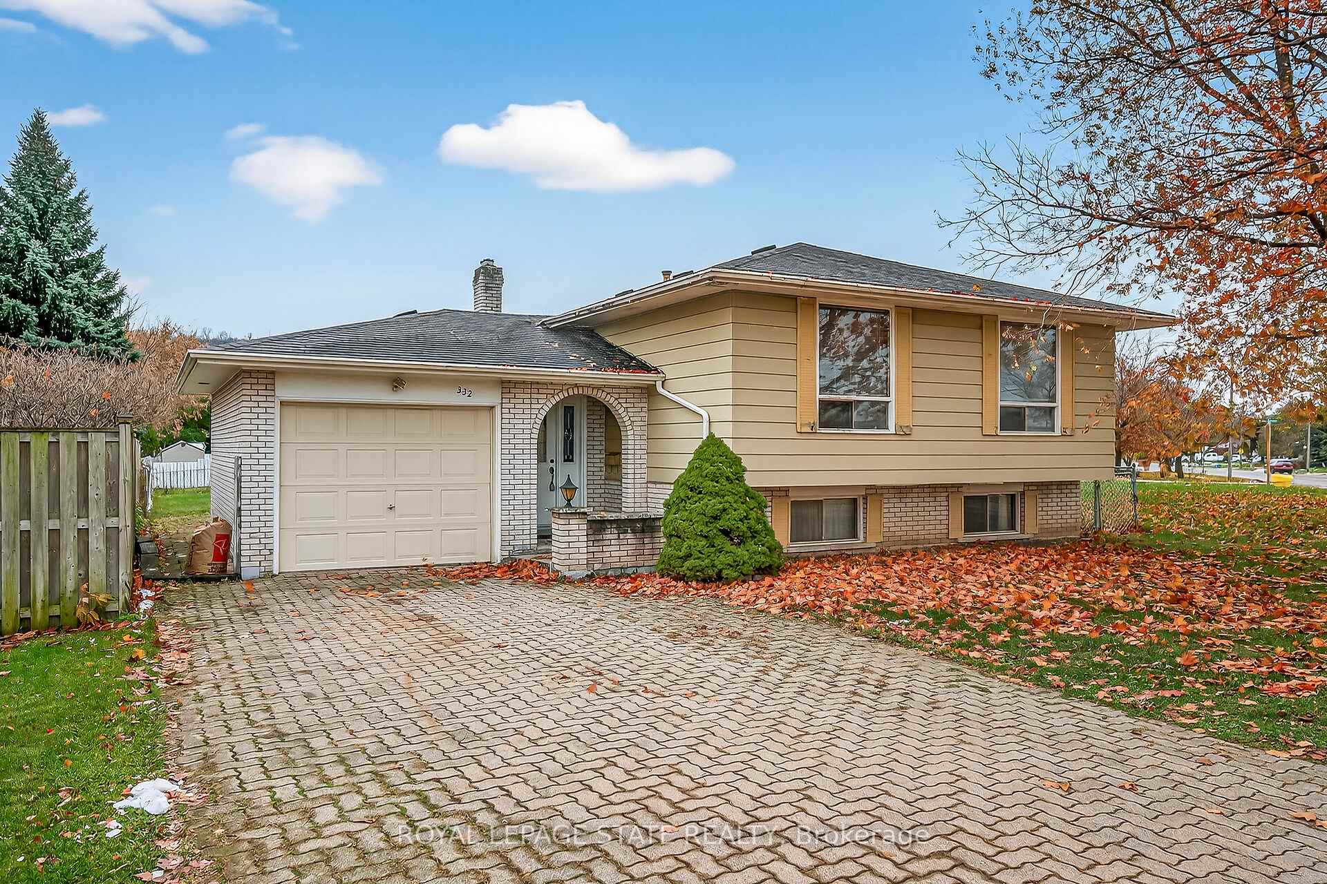 Photo 2 of 332 King Street E, Hamilton, Stoney Creek — HOMEH