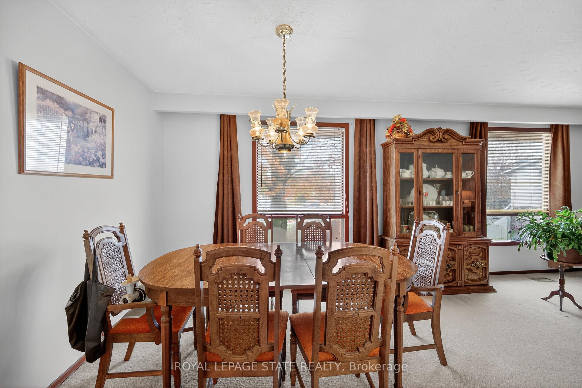 Photo 11 of 332 King Street E, Hamilton, Stoney Creek — HOMEH