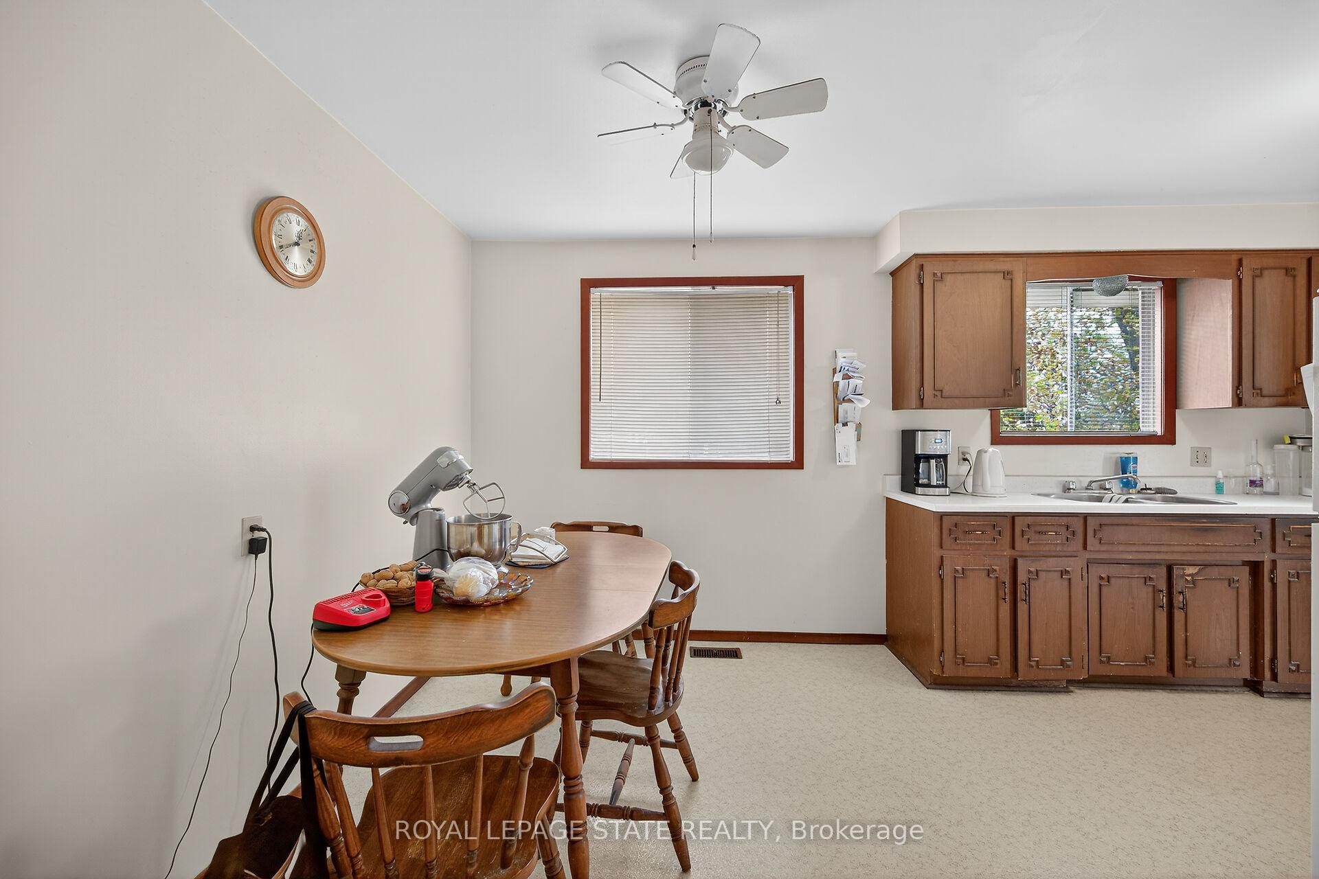 Photo 14 of 332 King Street E, Hamilton, Stoney Creek — HOMEH