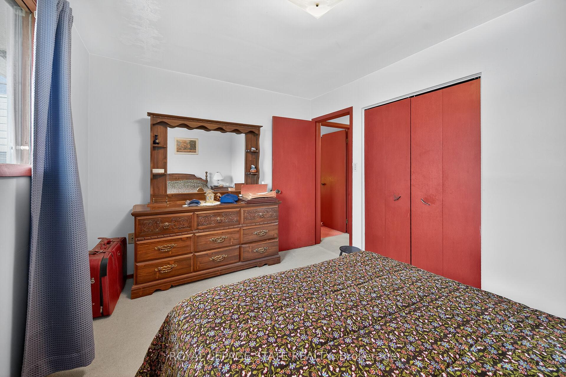 Photo 21 of 332 King Street E, Hamilton, Stoney Creek — HOMEH