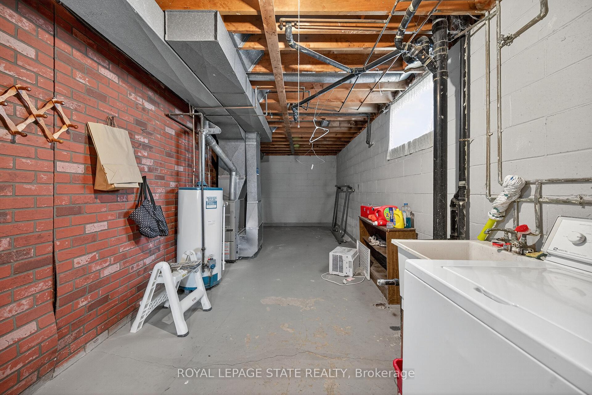 Photo 28 of 332 King Street E, Hamilton, Stoney Creek — HOMEH