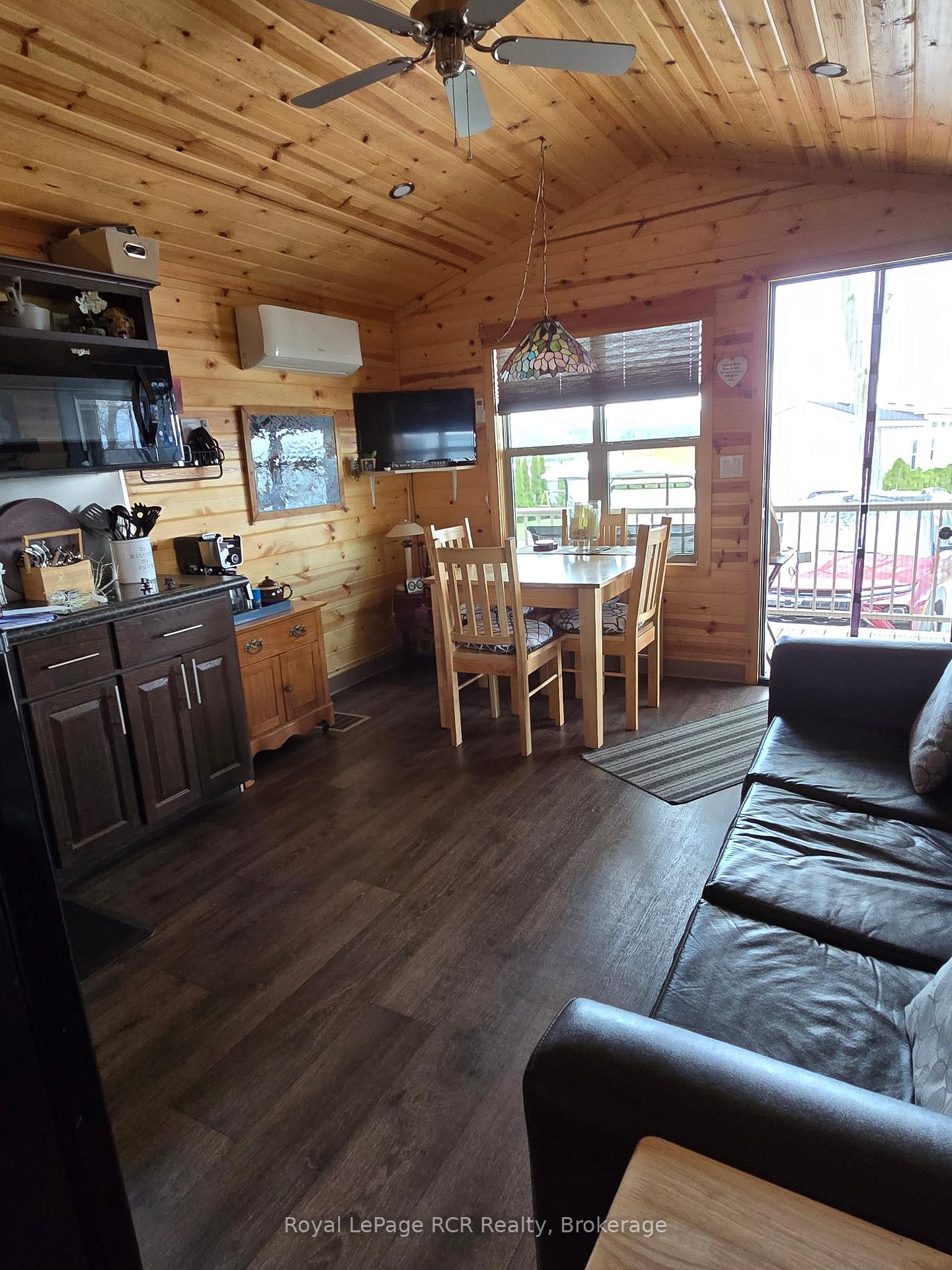 Photo 7 of A32 Aspen Way, Arran-Elderslie — HOMEH