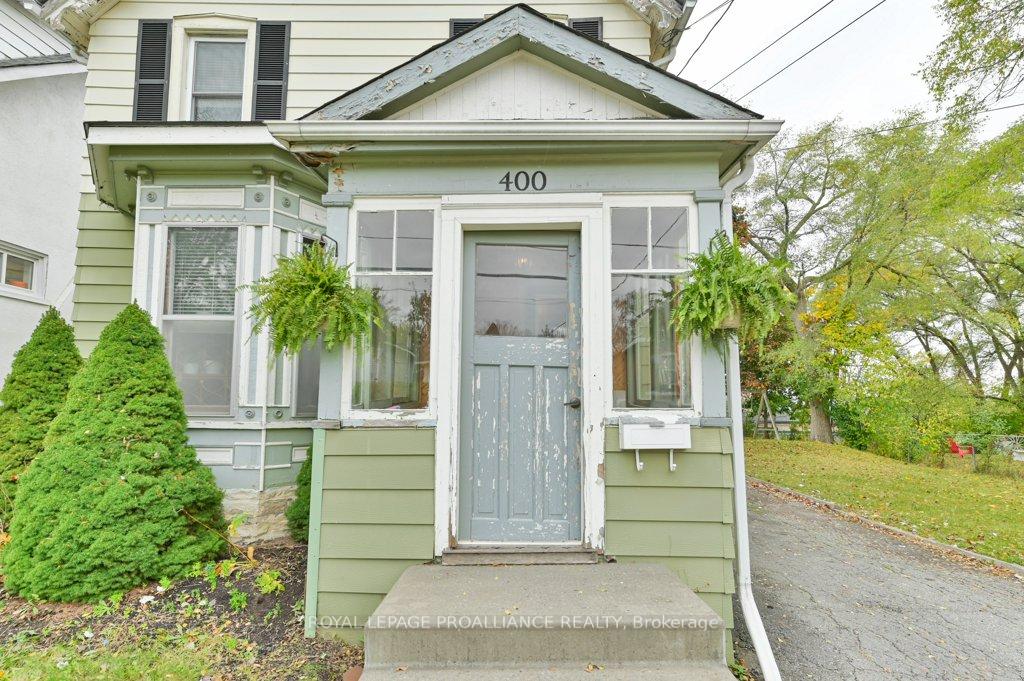 Photo 2 of 400 Bleecker Avenue, Belleville, Belleville Ward — HOMEH