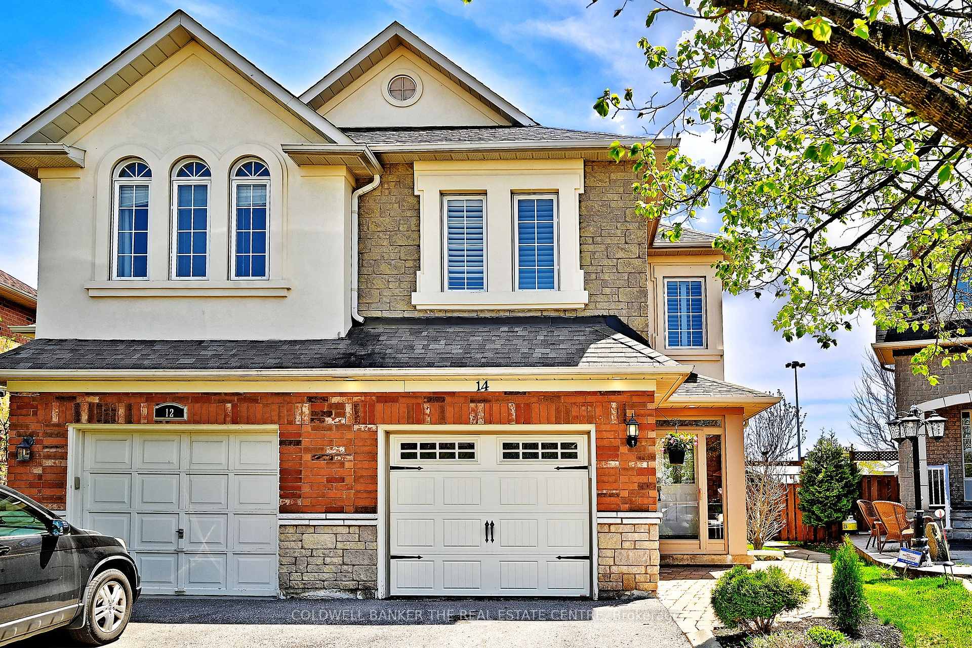 Photo 1 of 14 Hesketh Court, Caledon, Rural Caledon — HOMEH